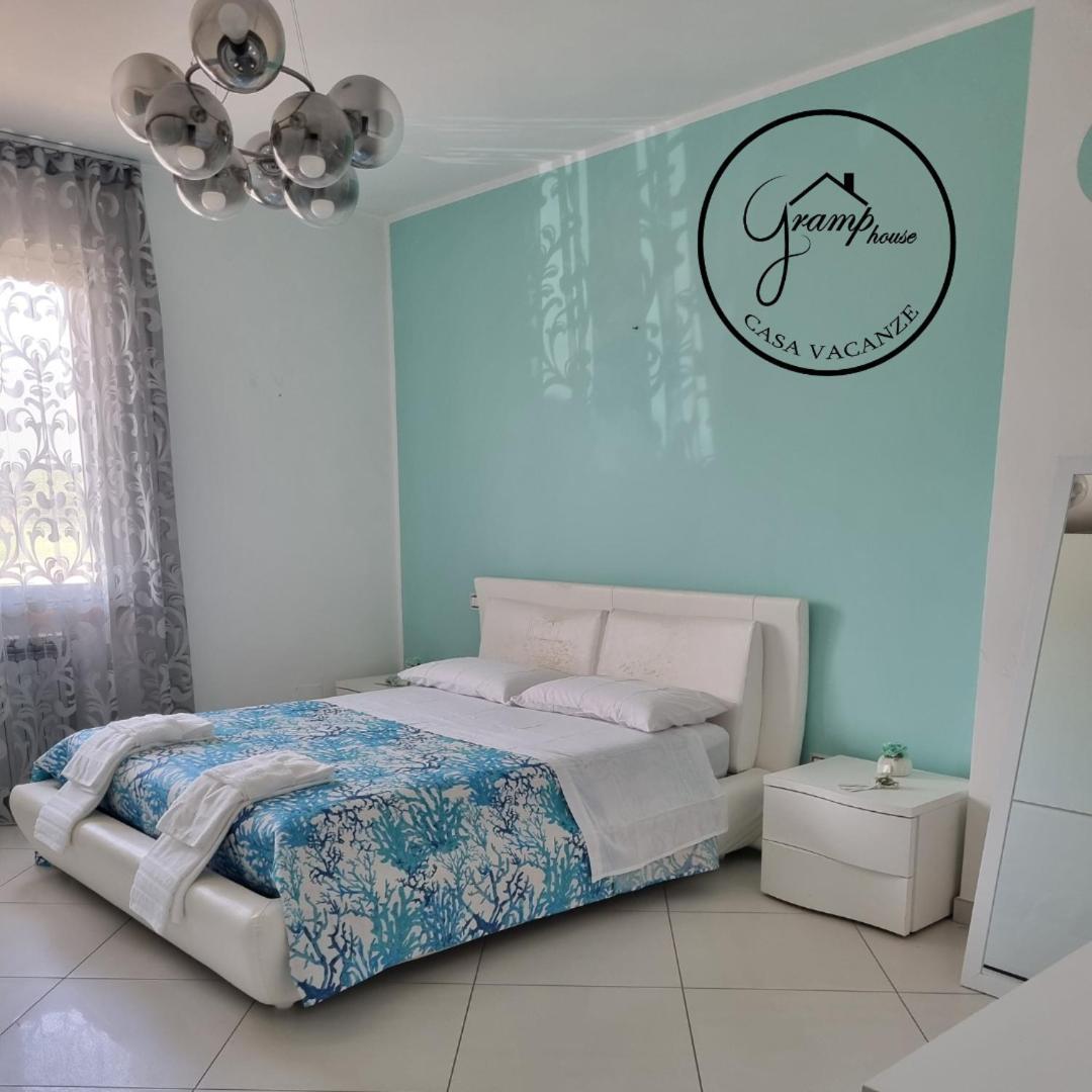 Gramp House Casa Vacanze Cellole Экстерьер фото